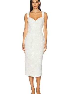 💍NEW w/tags Elliatt White Beaded Sweetheart Strap Midi Dress